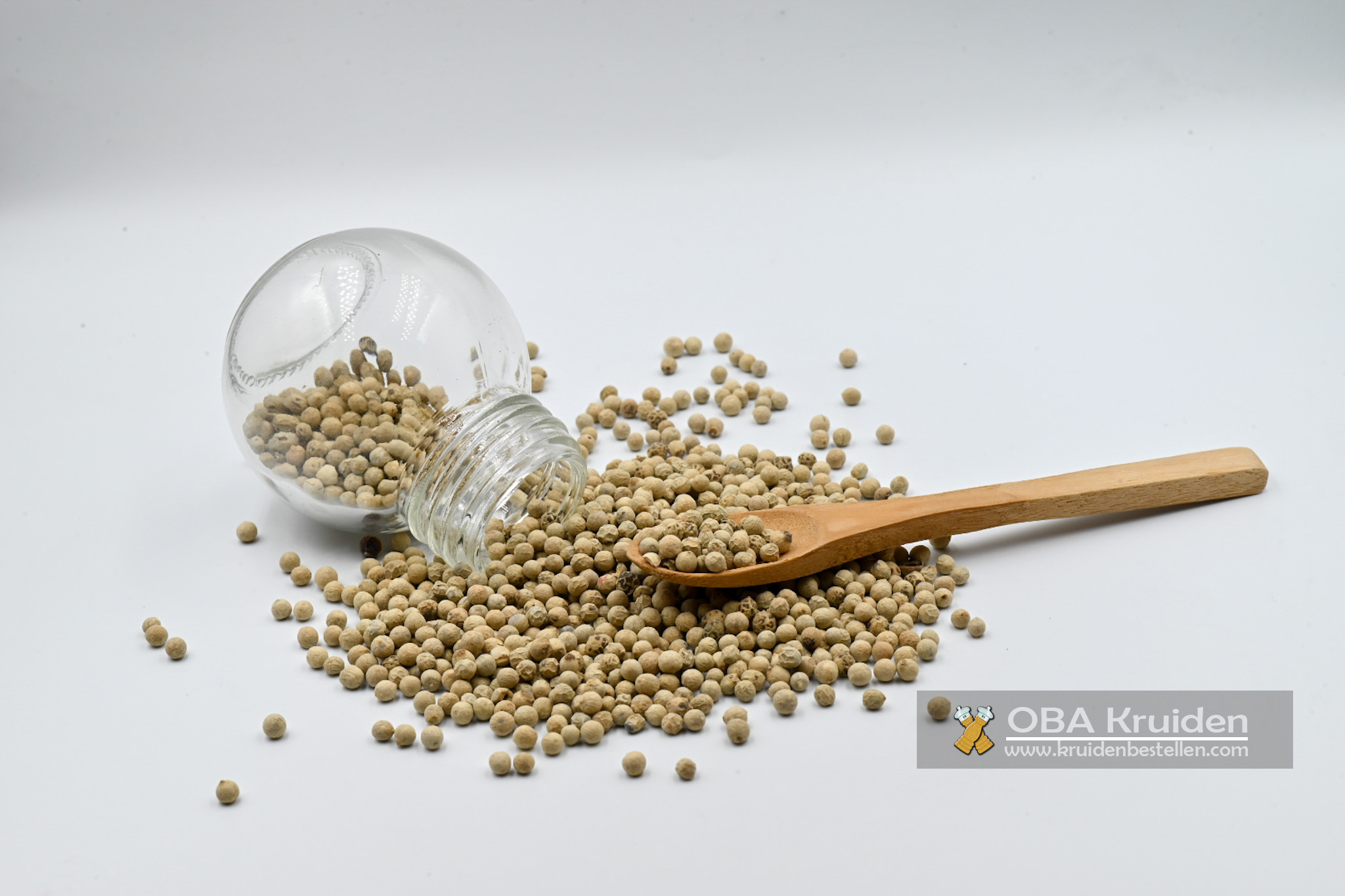 Witte Peperkorrels: Milde en Verfijnde Warmte Witte Peperkorrels: Milde en Verfijnde Warmte